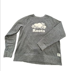 BNWOT Roots Sweatshirt